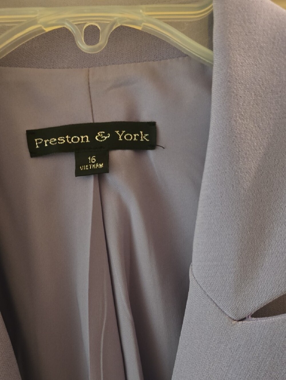 Preston & York Lavender Women's Two-Piece Skirt Suit - Single-Button Blazer [16] - Picture 4 of 8
